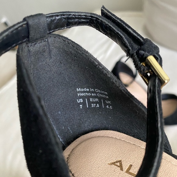 ALDO Heels - Picture 3 of 3